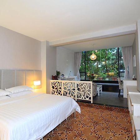 Guangzhou Colorful Days Hotel חדר תמונה