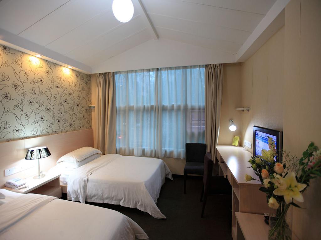 Guangzhou Colorful Days Hotel חדר תמונה