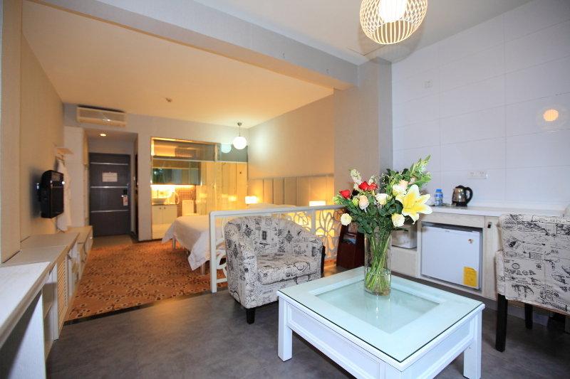 Guangzhou Colorful Days Hotel מראה חיצוני תמונה