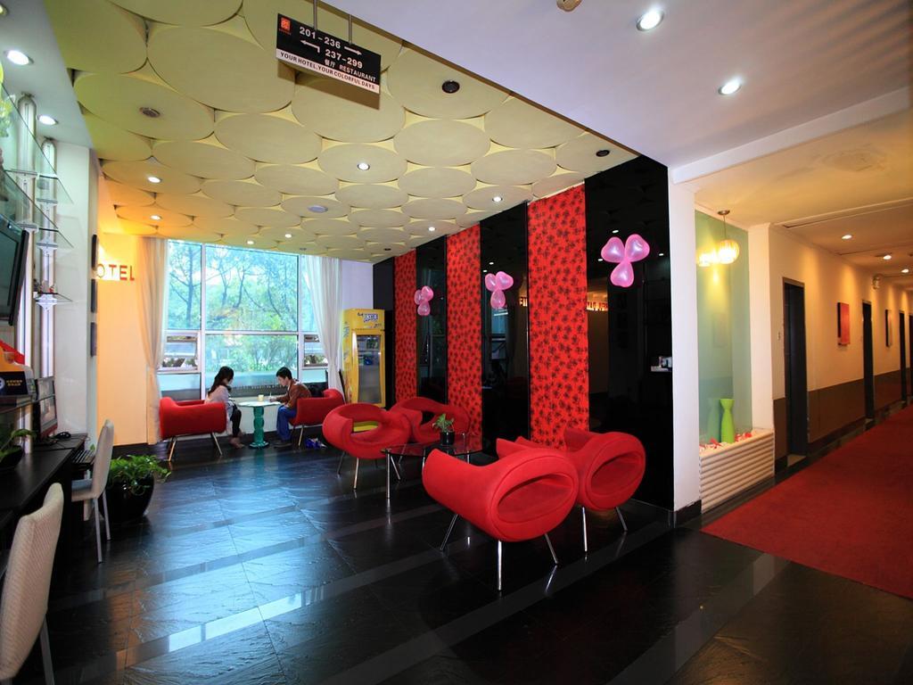Guangzhou Colorful Days Hotel מראה חיצוני תמונה